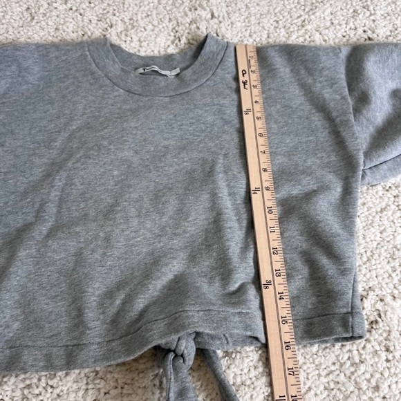 T by Alexander Wang Women Size Small Gray Crop Cutout Back Tie Sweatshirt - Picture 6 of 6